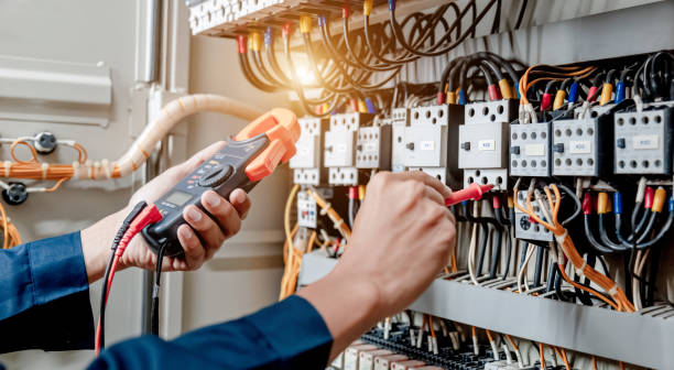 Best Ceiling Fan Installation Electrician  in Ankeny, IA