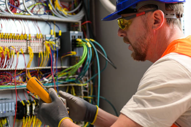 Best Affordable Emergency Electrician  in Ankeny, IA